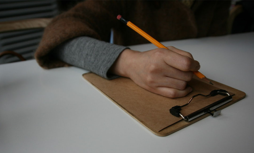 密云群主家文章代写案例